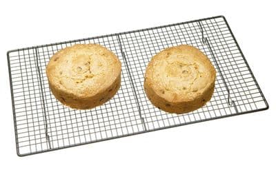 MasterClass Non-Stick 46cm x 26cm Cake Cooling Tray