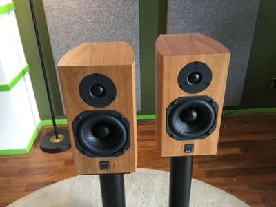 ATC SCM-7 Cherry (Ex demo)