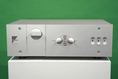 Ayre K1XE Pre Amp (2R0117)