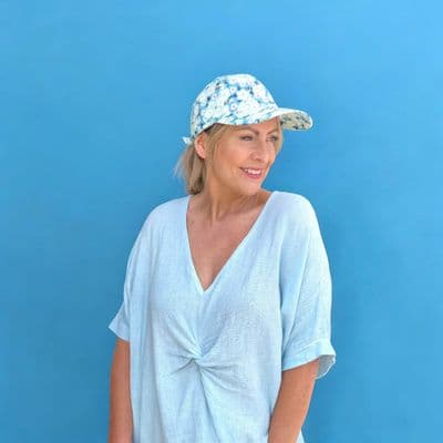 2429 BLUE FLORAL CAP