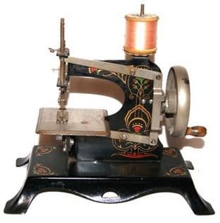 #14B Casige Toy Sewing Machine