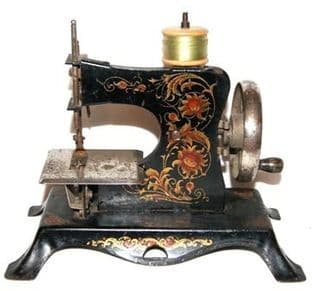#75 Casige 25 Toy Sewing Machine