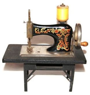 #92 Casige Toy Sewing Machine