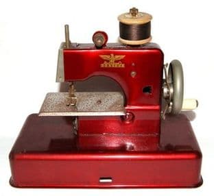 #988 Casige Toy Sewing Machine