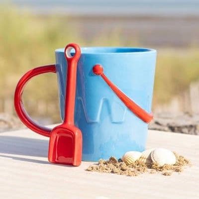Bucket Mug with Spade Spoon
