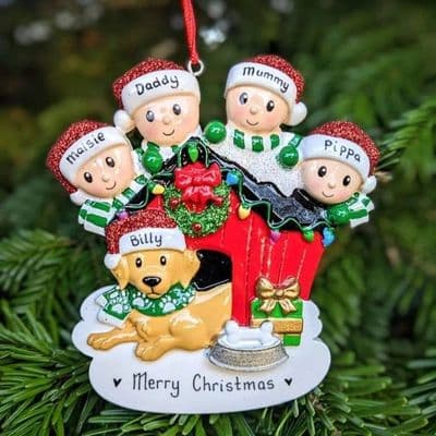 Kennel Family of 4 with Dog Personalised Decoration