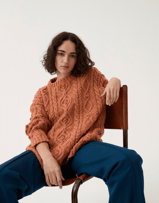 10785 CABLE CREW SWEATER - Sirdar Knitting Pattern Leaflet