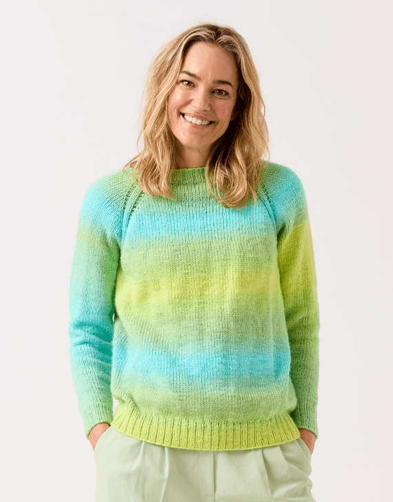 10841  Knit the Round The Raglan sweater - Sirdar Pattern Leaflet