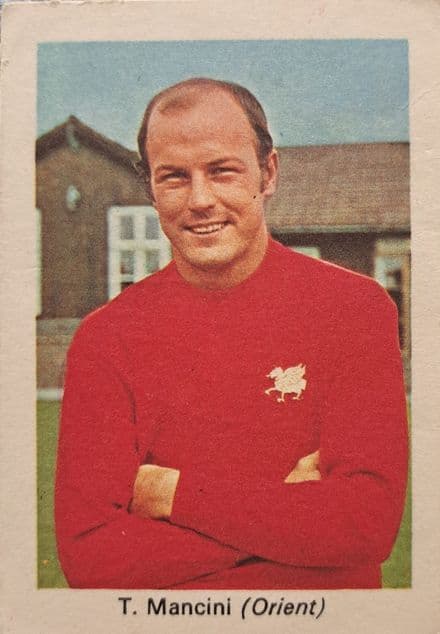 "My Favourite Soccer Stars", Buster (1970, Terry Mancini) Red Back