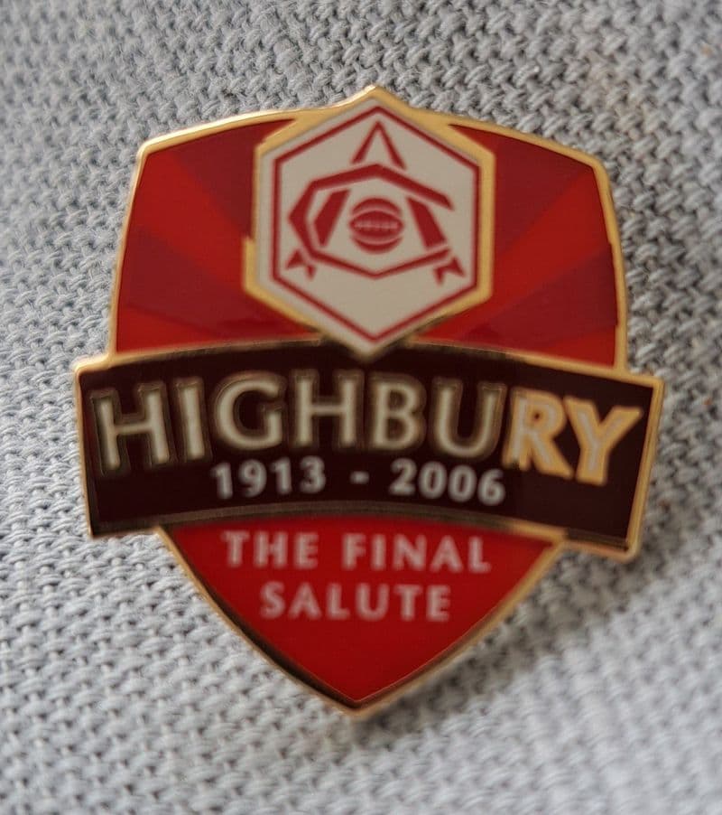 Arsenal Enamel Pin Badge Highbury 1913-2006