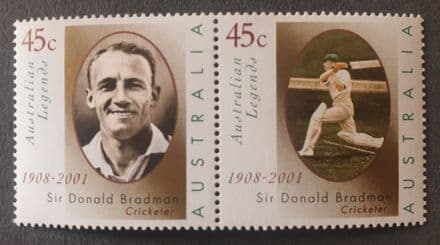 Australian Legends, Sir Don Bradman - Strip of 2 Stamps (2001)