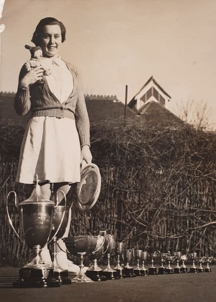 Barbara Costerton Press Photo (1939, Feb 22nd) Ramsgate