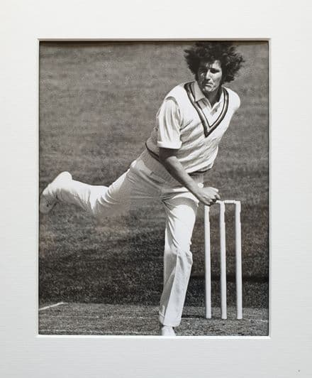 Bob Willis (Large) Press Photograph