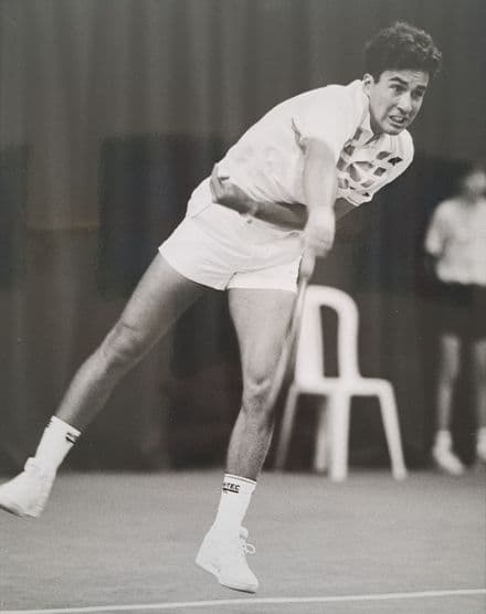 David Ison Large Press Photo "Serving"