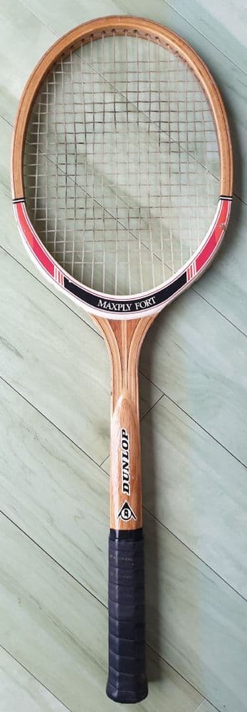 Raquette De Squash Dunlop Maxply Fort – Modèle International S.G – Occasion