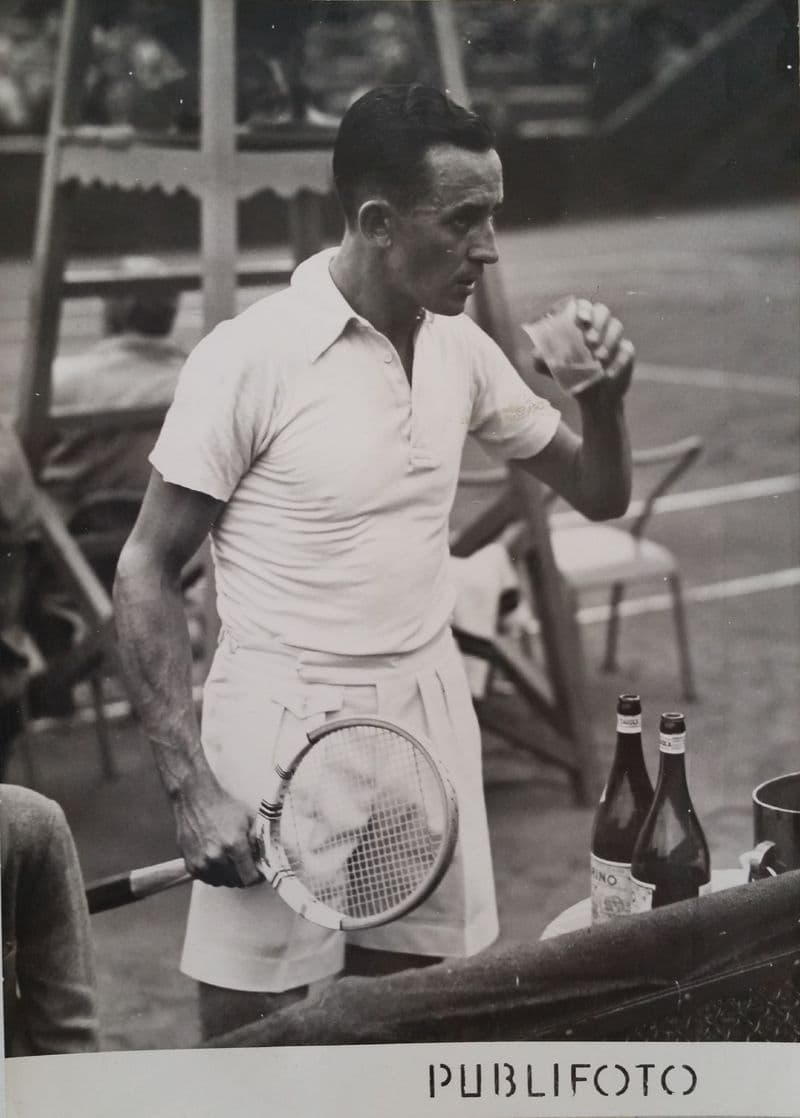 Eric Sturgess Press Photo (1949)
