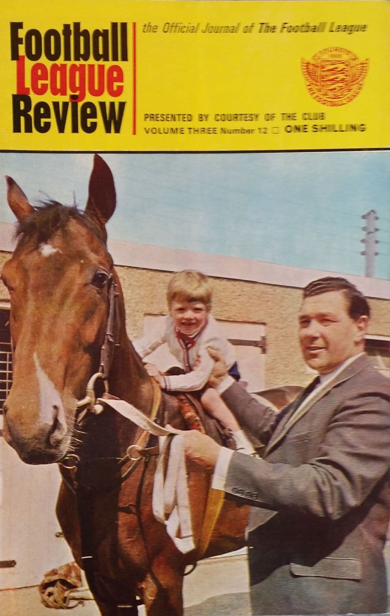 Football League Review, Vol 3 No 12 (1968, October 19)