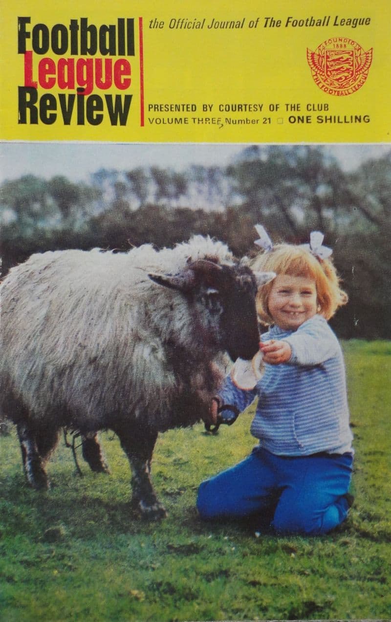 Football League Review, Vol 3 No 21 (1968, December 21)