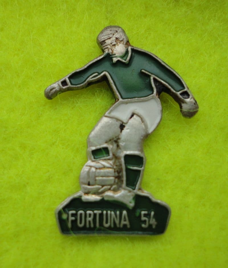 Fortuna 54 Player Enamel Stick Pin