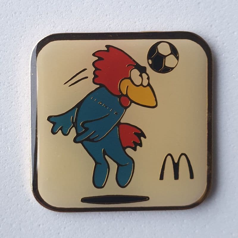 France 98 Footix McDonalds Header Pin Badge