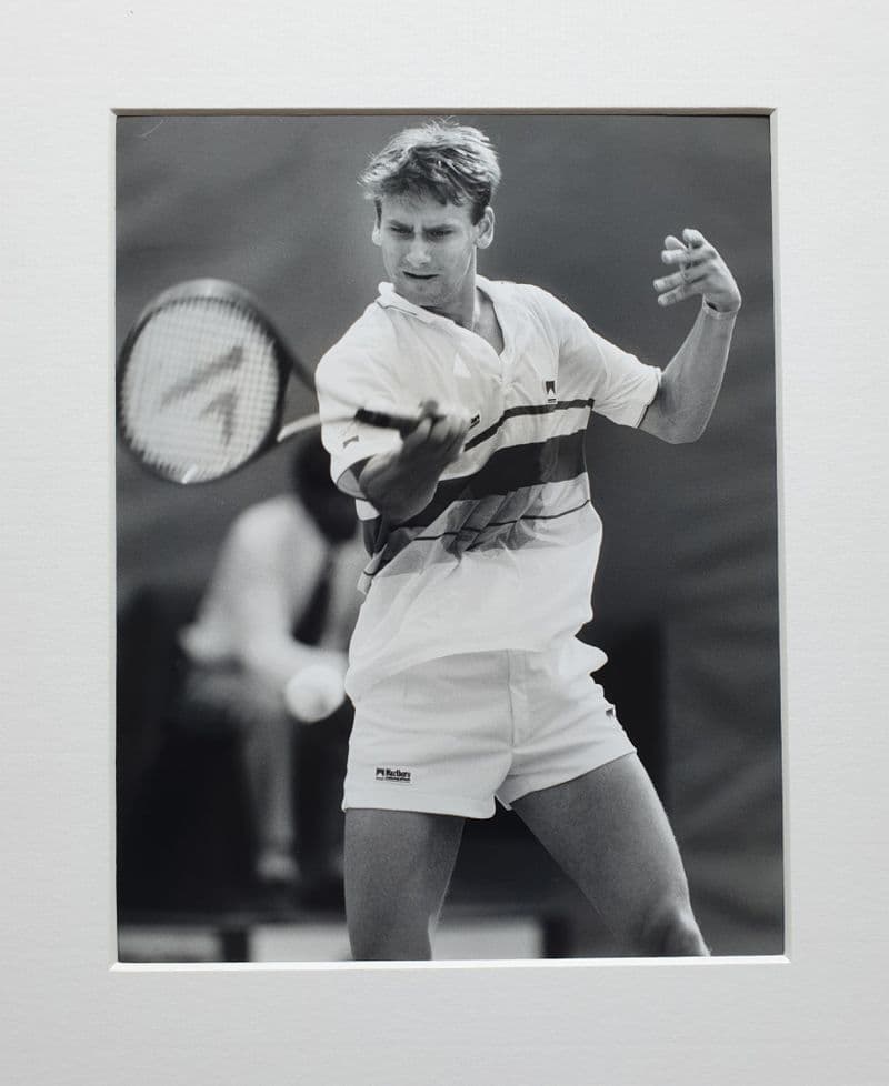 Henrik Sundstrom Large Press Photo (