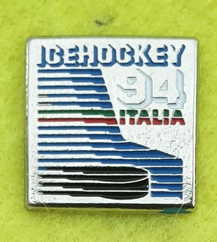Ice Hockey World Champs (Italy 1994) Badge