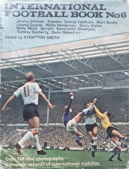 International Football Book No.6