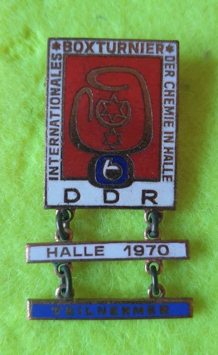 Internationales Boxturnier Halle 1970 Enamel Pin Badge
