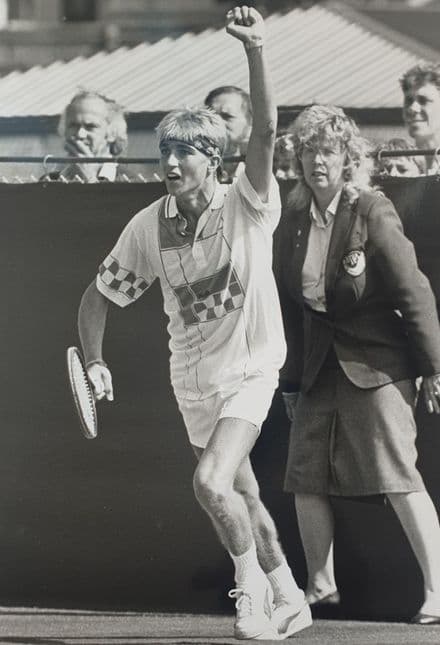 John Barton Press Photo (Eastbourne, 1988) "Winner"