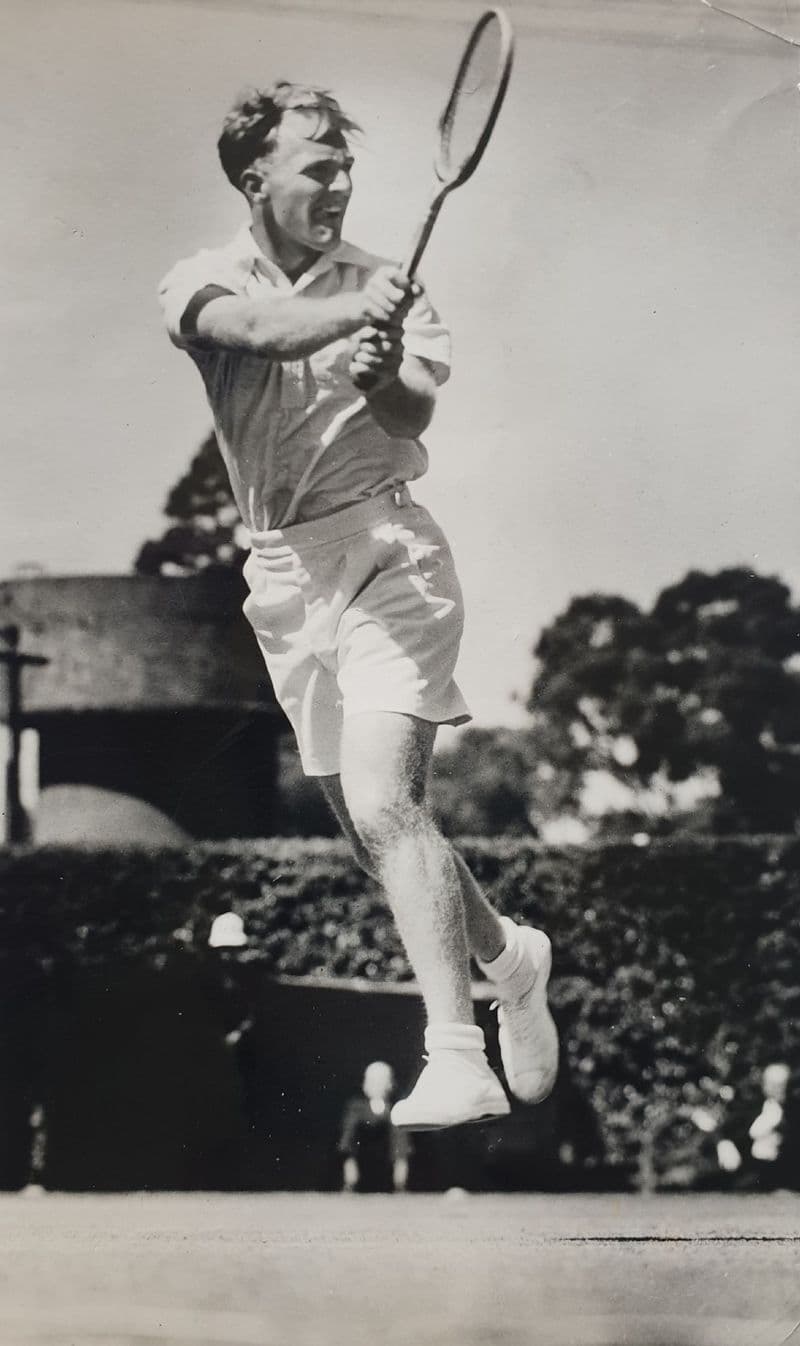 John Bromwich Press Photo Australia (1946, Jan)