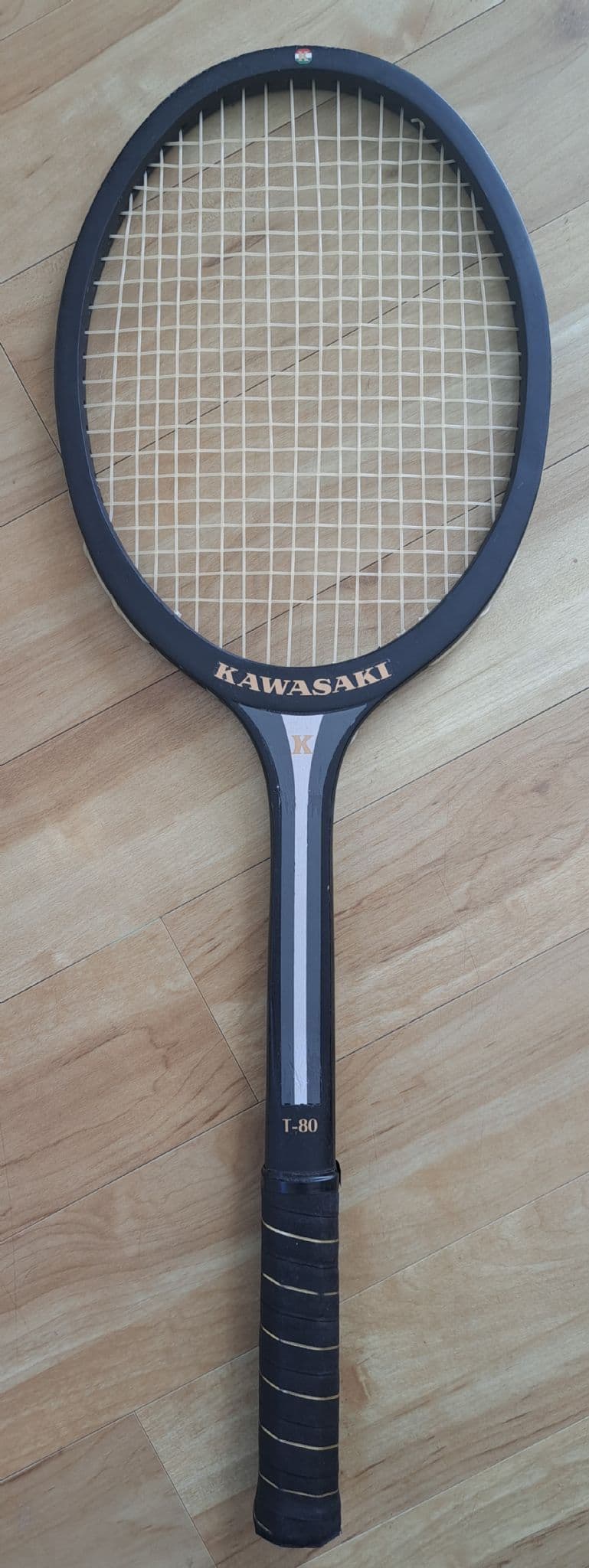 Kawasaki T-80 (Nearly New, Med 4 5/8)