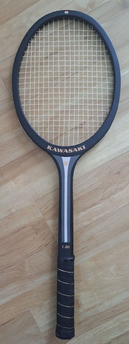 Kawasaki T-80 (Nearly New, Med 4 5/8)