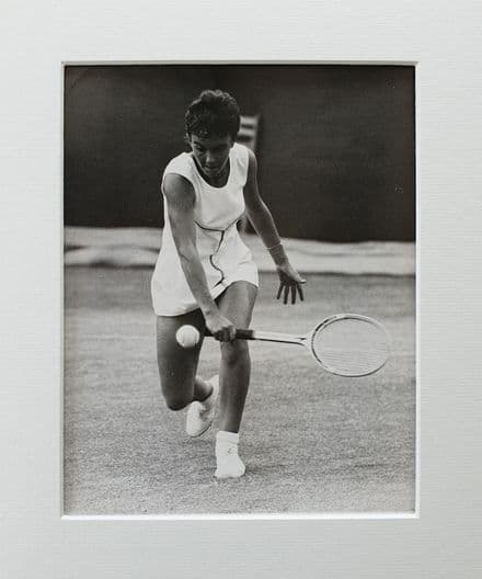 Kerry Melville Press Photo (Wimbledon, 1967)