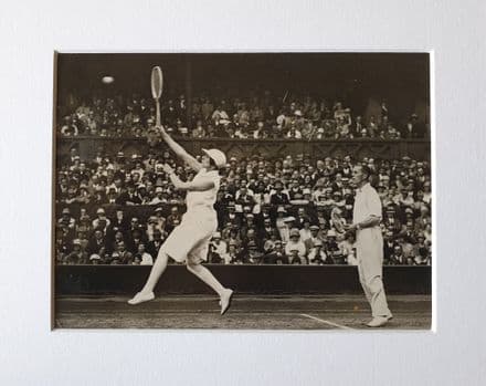 LA & Mrs Godfree Press Photo (Wimbledon, 1926)