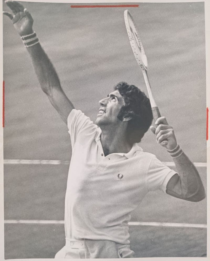 Manuel Orantes Press Photo (1975)