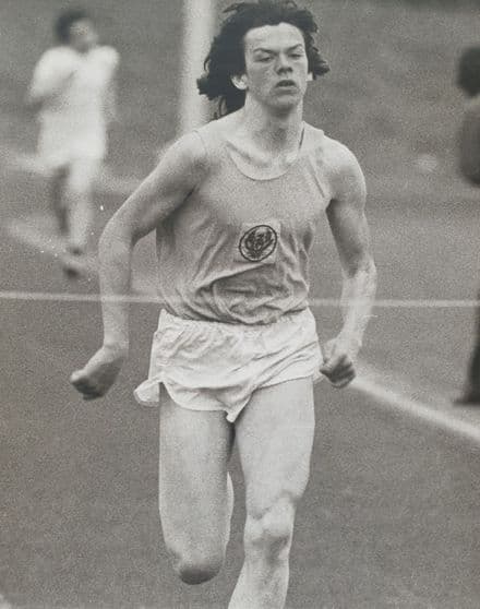 Mark Oakes Black and White Press Photo