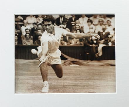 Martin Mulligan Press Photo (Wimbledon, 1962)