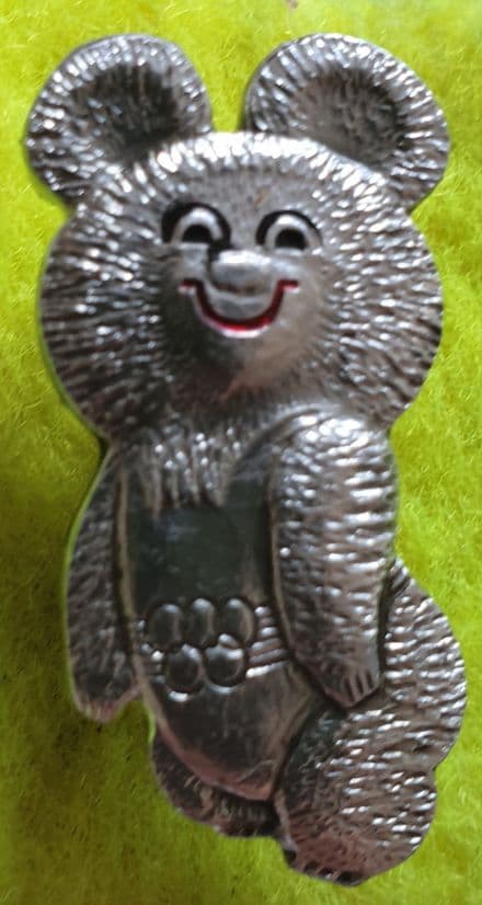 Moscow Olympic Misha Bear Pin Badge (Silver)