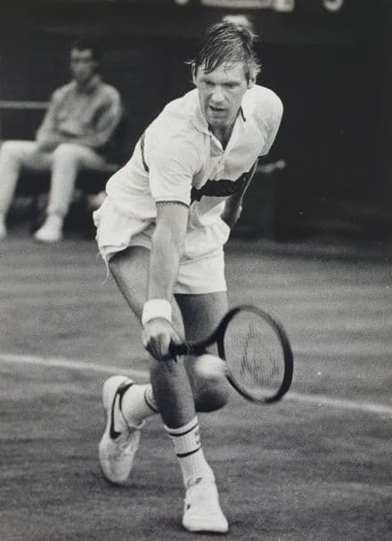 Peter Fleming Press Photo "Backhand" (Wimbledon, 1985)