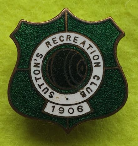 Sutton's Recreation Club (HW Miller) Enamel Pin Badge