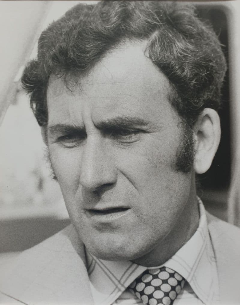 Tom McNab Black and White Press Photo