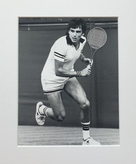 Victor Pecci Press Photo "Backhand Preparation"