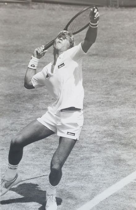 Vince Van Patten Press Photo (Serving)