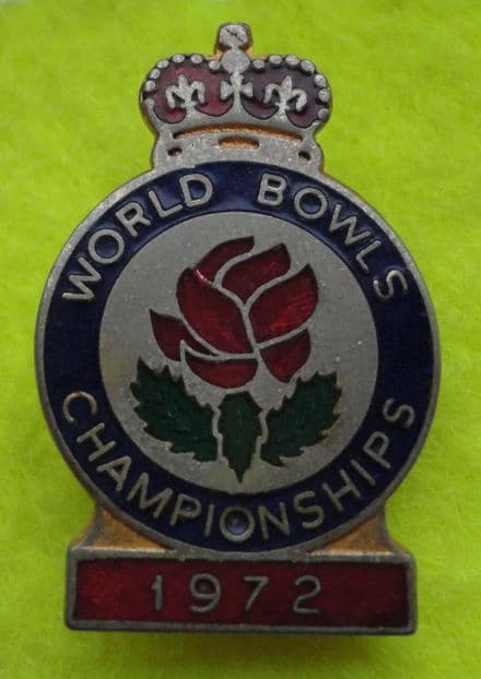World Bowls Championships 1972 Silver Enamel Pin Badge