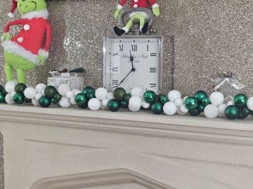 1.8m / 2.7m Dark Green & White Mixed Bauble Christmas Garland