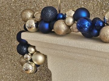 1.8m / 2.7m Navy Blue & Champagne Mixed Bauble Christmas Garland