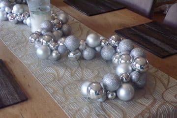 1.8m / 2.7m Silver Mixed Bauble Christmas Garland