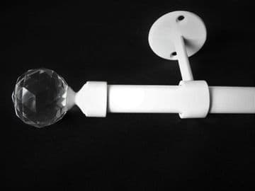 19mm Gloss White Ceiling Eyelet Curtain Pole Crystal Ball Finials