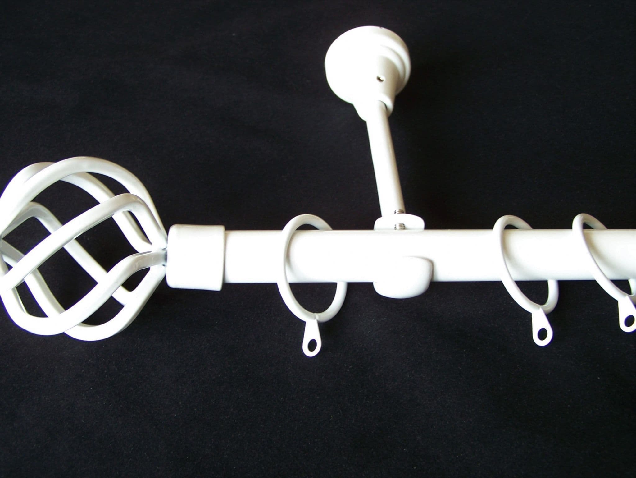 19mm White Designer Bracket Curtain Pole Twisted Cage Finials