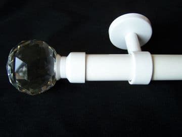 28mm Gloss White Ceiling Eyelet Curtain Pole Crystal Ball Finials